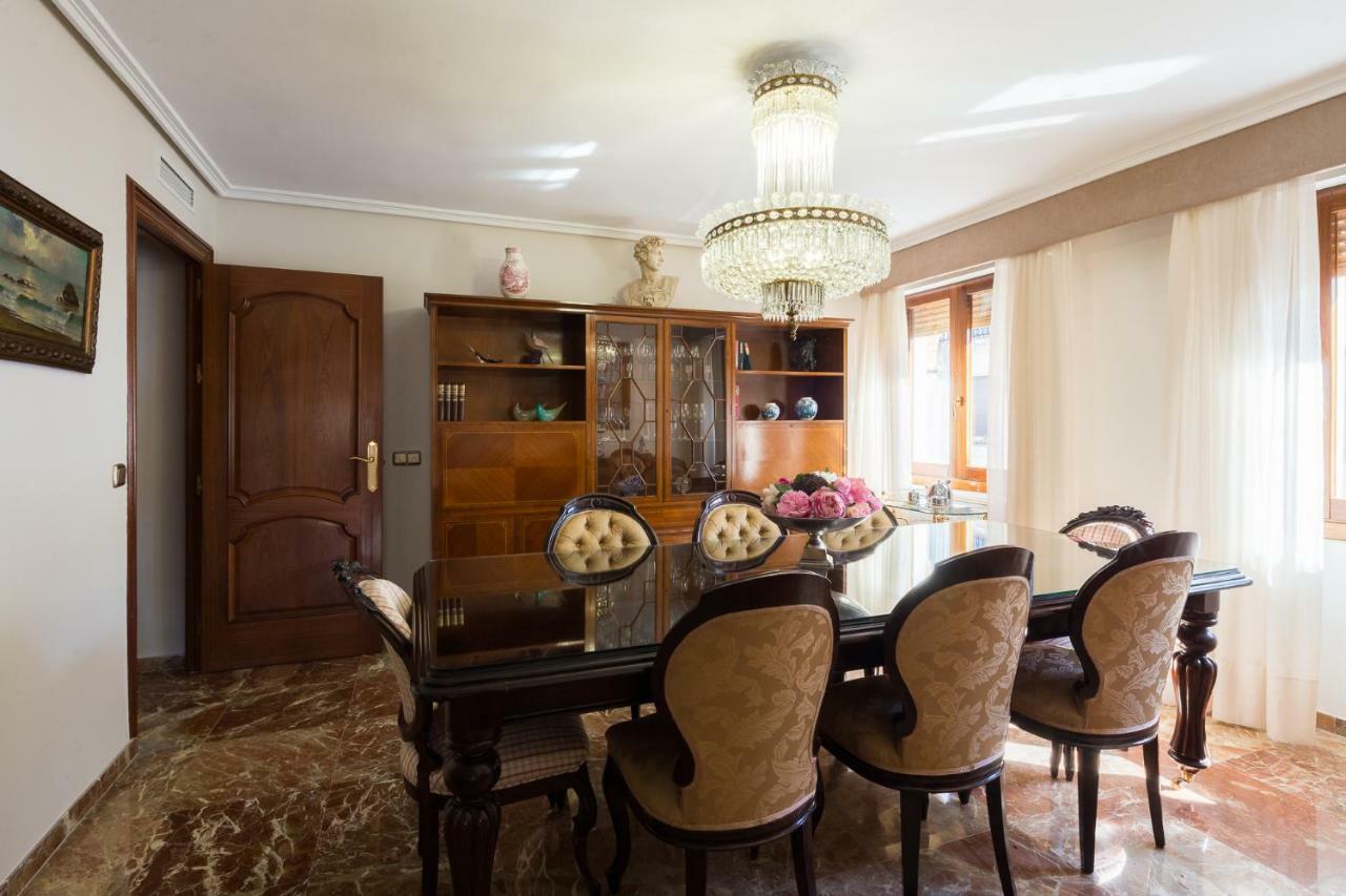 Catedral Cabildo Apartment Seville Ngoại thất bức ảnh