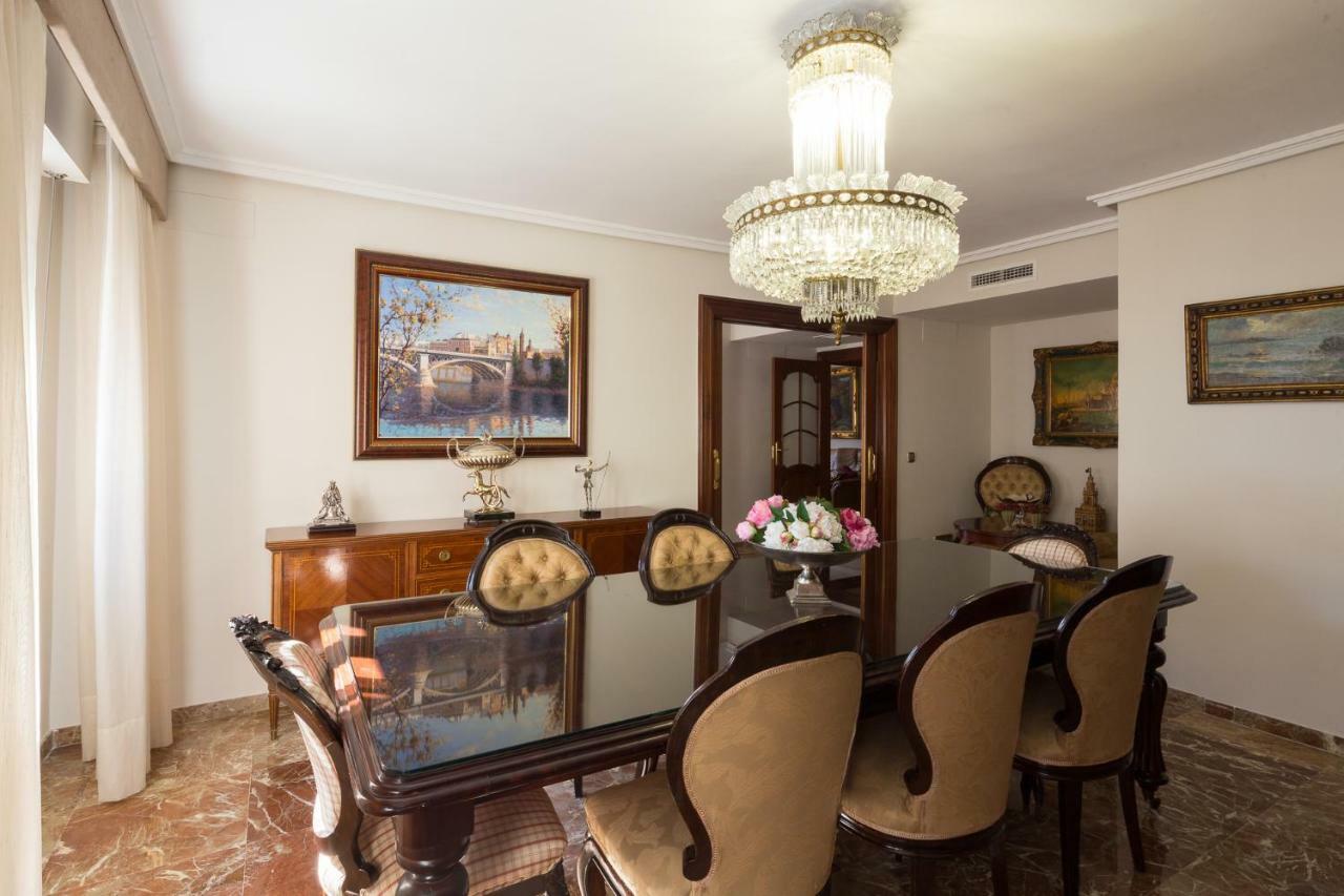Catedral Cabildo Apartment Seville Ngoại thất bức ảnh