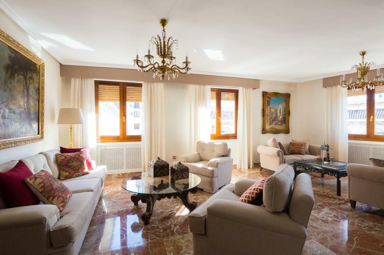 Catedral Cabildo Apartment Seville Ngoại thất bức ảnh